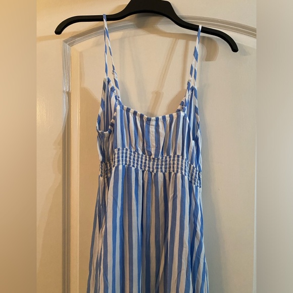 Old Navy Sleeveless Maternity Dress Size Small - Picture 5 of 5